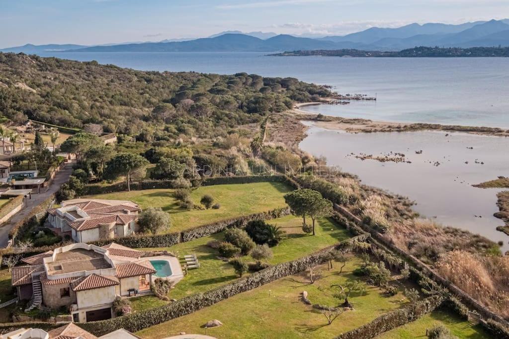Villa Domus Ardea Capo Coda Cavallo Esterno foto