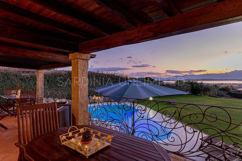 Villa Domus Ardea Capo Coda Cavallo Esterno foto