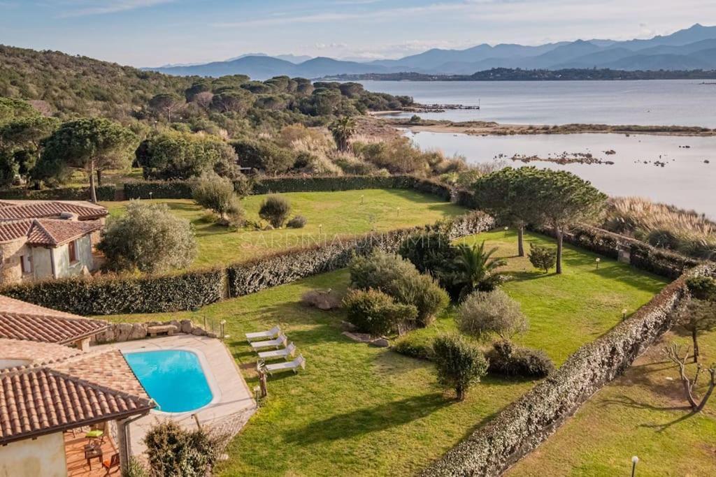 Villa Domus Ardea Capo Coda Cavallo Esterno foto